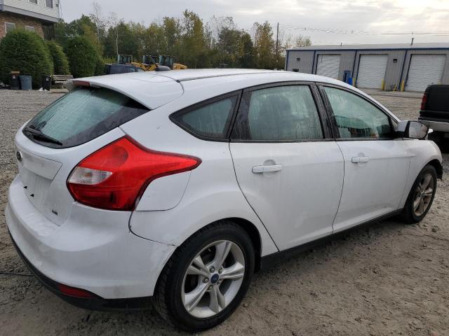 1FADP3K23EL414477 - 2014 FORD FOCUS SE WHITE photo 3