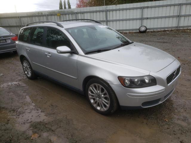 YV1MW682X62200660 - 2006 VOLVO V50 T5 SILVER photo 4