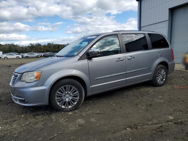 2C4RC1CGXER176256 - 2014 CHRYSLER TOWN & COU TOURING L SILVER photo 1