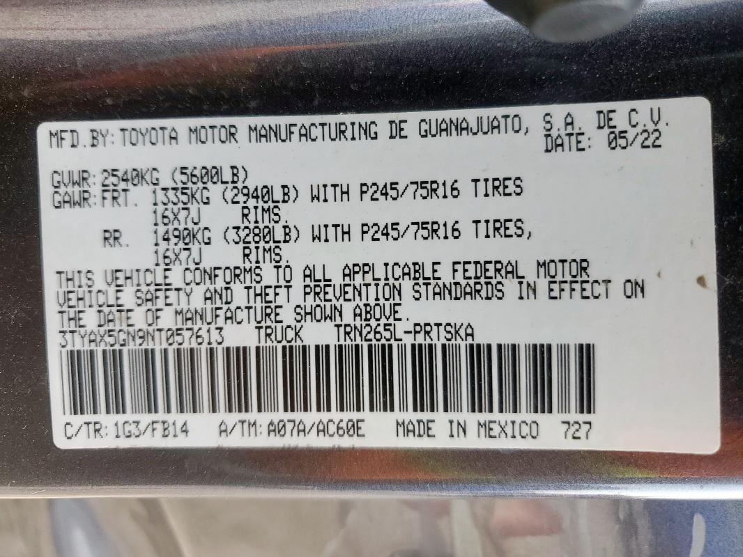 3TYAX5GN9NT057613 - 2022 TOYOTA TACOMA DOUBLE CAB GRAY photo 12