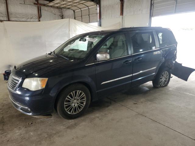 2013 CHRYSLER TOWN & COU TOURING L, 