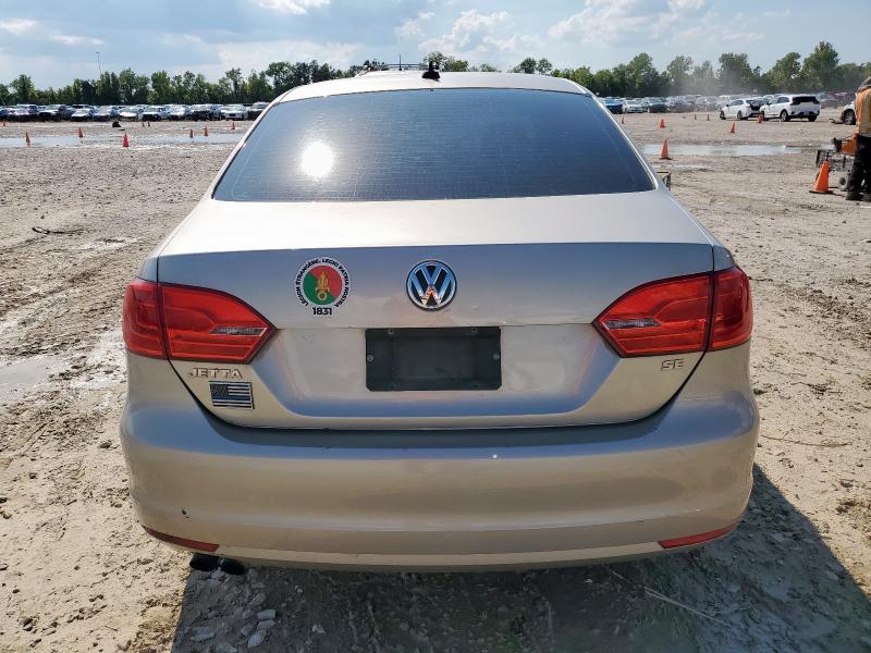 3VWD07AJ0EM209130 - 2014 VOLKSWAGEN JETTA SE CREAM photo 6