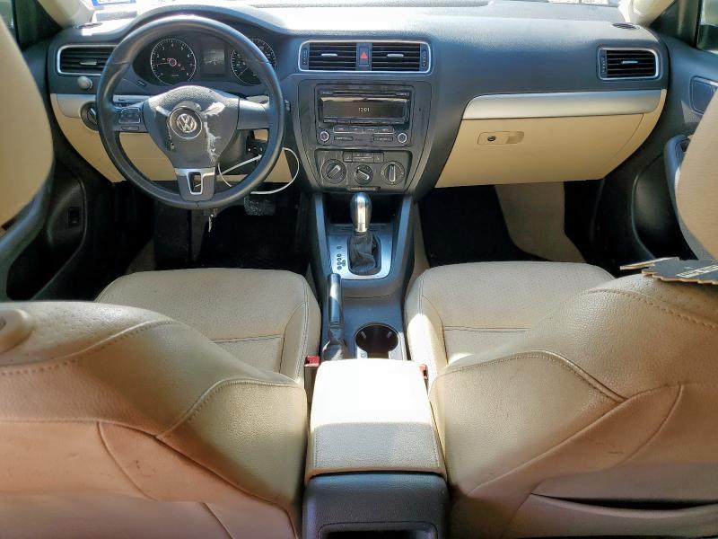 3VWD07AJ0EM209130 - 2014 VOLKSWAGEN JETTA SE CREAM photo 8