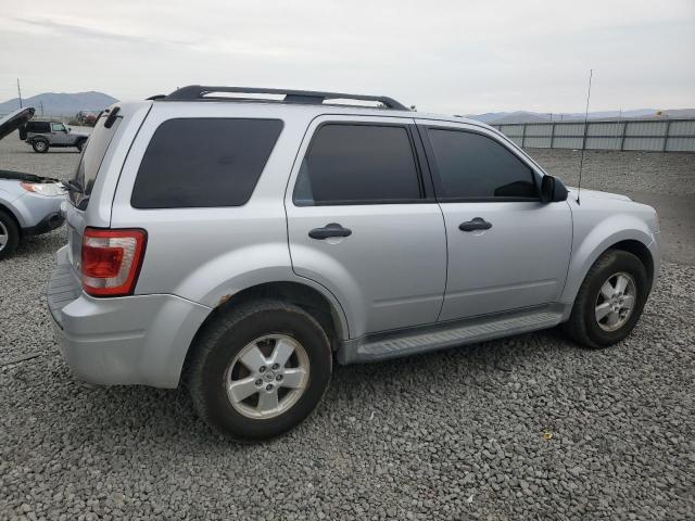 1FMCU9DG7CKB81647 - 2012 FORD ESCAPE XLT Серый фото 3