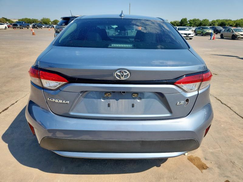 5YFEPRAE5LP079174 - 2020 TOYOTA COROLLA LE Mavi foto 6