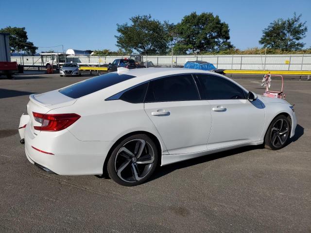 1HGCV1F35KA041504 - 2019 HONDA ACCORD SPORT WHITE photo 3