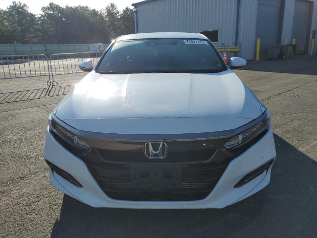 1HGCV1F35KA041504 - 2019 HONDA ACCORD SPORT WHITE photo 5
