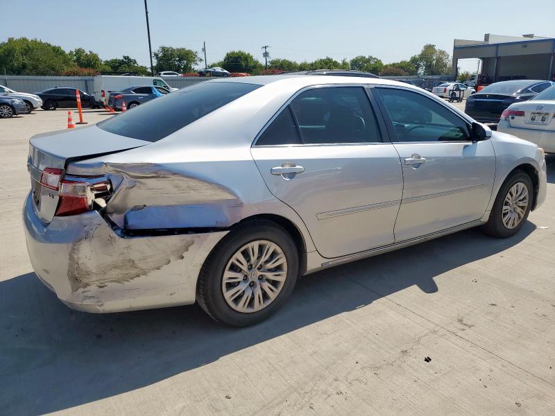 4T4BF1FK2CR274305 - 2012 TOYOTA CAMRY BASE SILVER photo 3