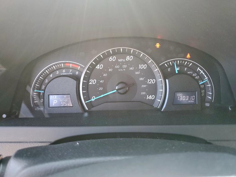 4T4BF1FK2CR274305 - 2012 TOYOTA CAMRY BASE SILVER photo 9