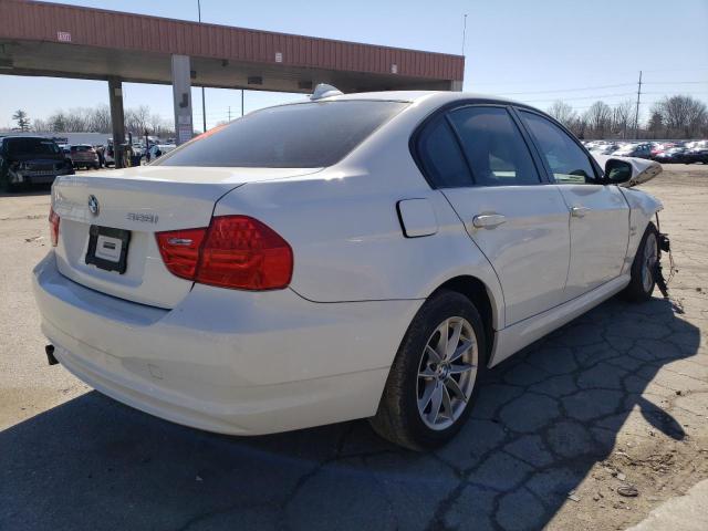 WBAPK5C57AA653155 - 2010 BMW 328 XI SULEV WHITE photo 3