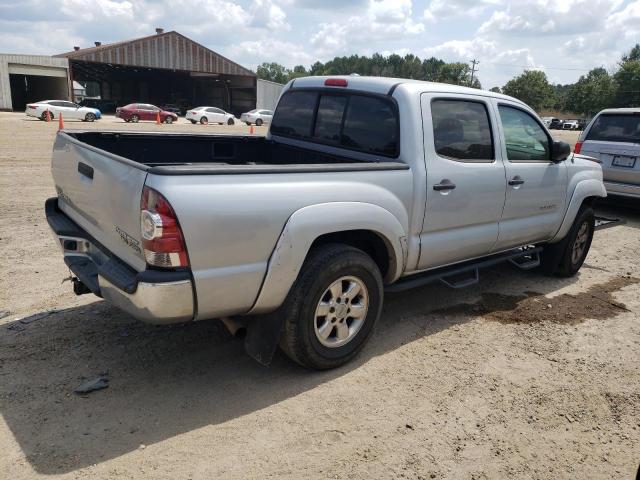 3TMJU62NX9M081040 - 2009 TOYOTA TACOMA DOUBLE CAB PRERUNNER SILVER photo 3