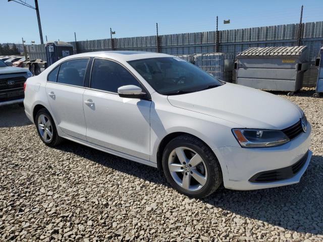 3VWLL7AJ4CM390006 - 2012 VOLKSWAGEN JETTA TDI Սպիտակ լուսանկար 4