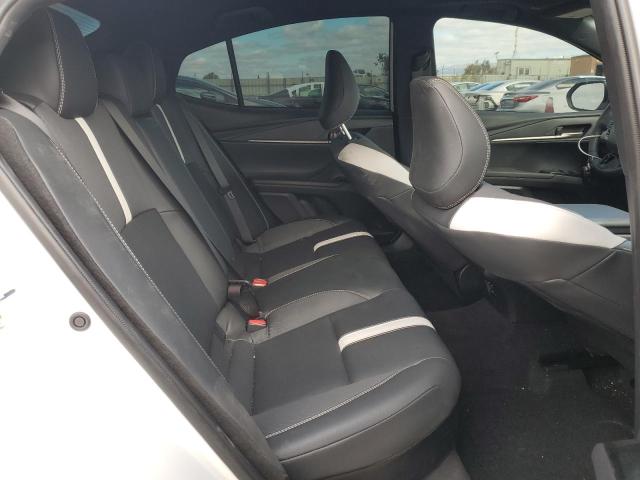 4T1DAACK8SU600824 - 2025 TOYOTA CAMRY XSE WHITE photo 10