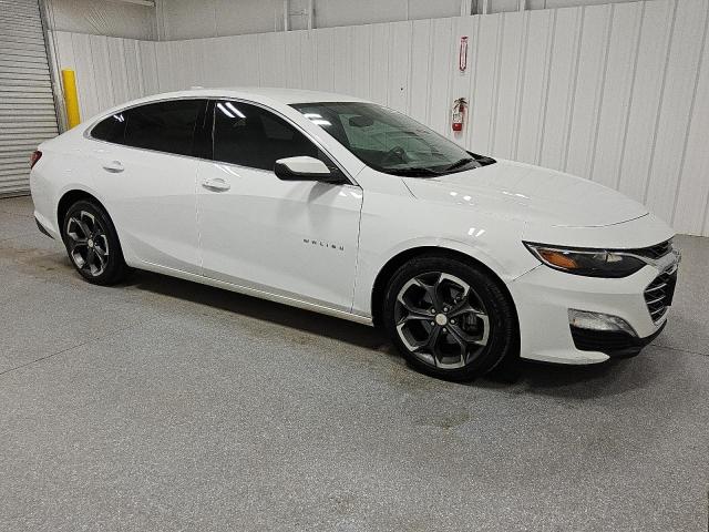1G1ZD5ST1NF132035 - 2022 CHEVROLET MALIBU LT WHITE photo 4