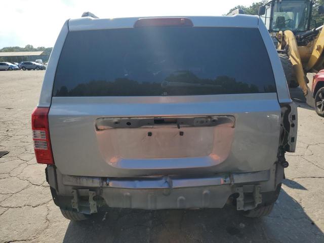 1C4NJPBA5FD102753 - 2015 JEEP PATRIOT SPORT GRAY photo 6