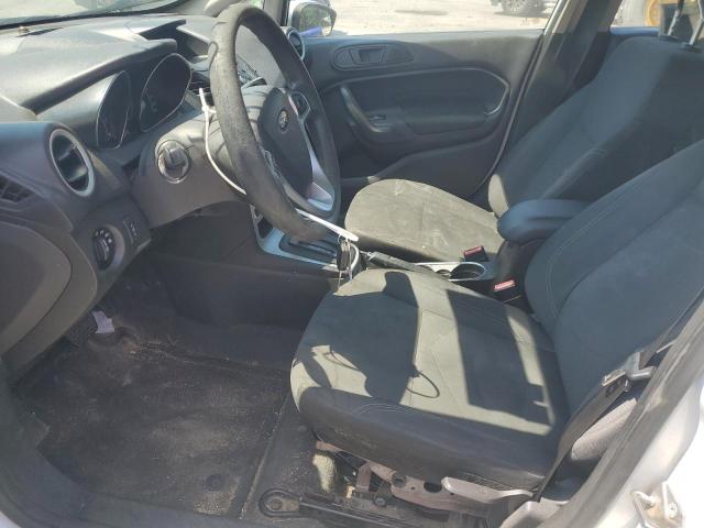 3FADP4BJ3KM104482 - 2019 FORD FIESTA SE 白色 照片 7