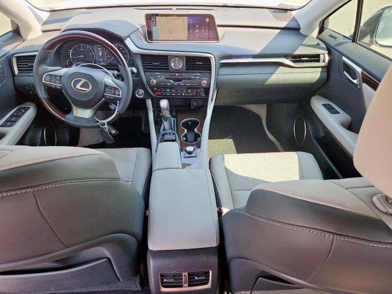 2T2BZMCA6KC181734 - 2019 LEXUS RX 350 BASE 白色 照片 8