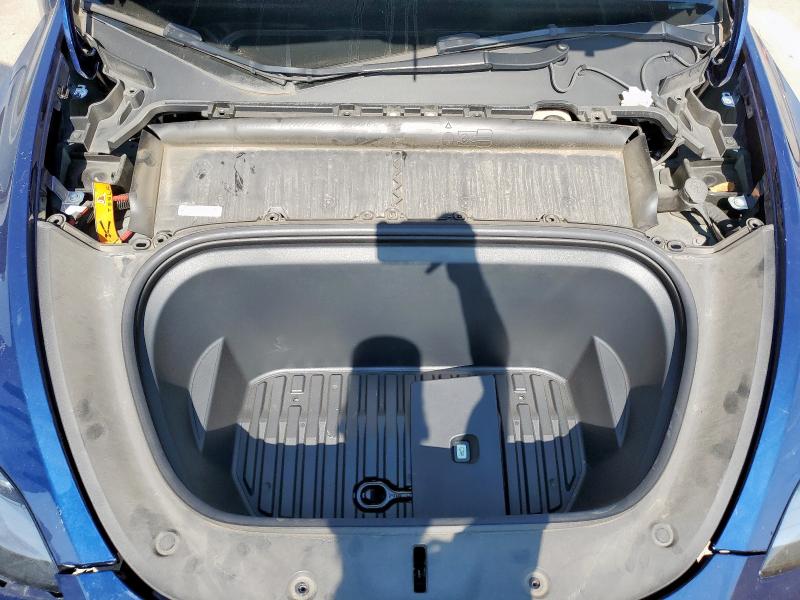 5YJYGDEE3MF266338 - 2021 TESLA MODEL Y BLUE photo 11