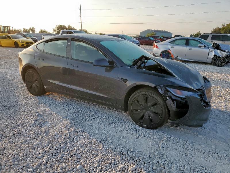 5YJ3E1EA0SF962390 - 2025 TESLA MODEL 3 CHARCOAL photo 4