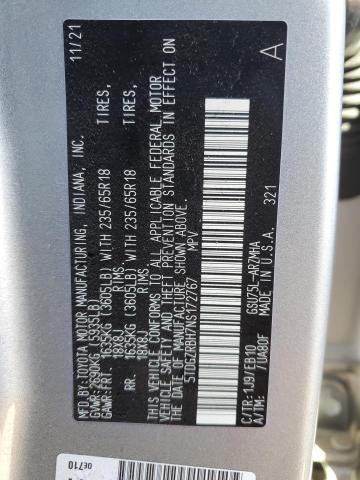 5TDGZRBH7NS172767 - 2022 TOYOTA HIGHLANDER XLE SILVER photo 13