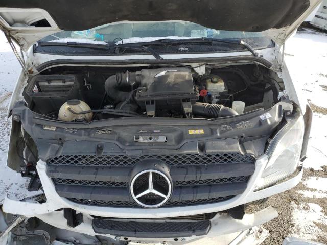 WD3PE7CC0C5621108 - 2012 MERCEDES-BENZ SPRINTER 2500 WHITE photo 11