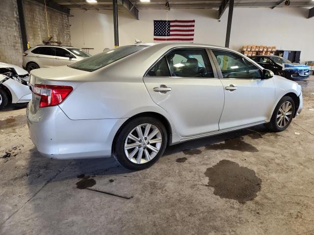 4T1BK1FK2CU514524 - 2012 TOYOTA CAMRY SE ვერცხლისფერი ფოტო 3