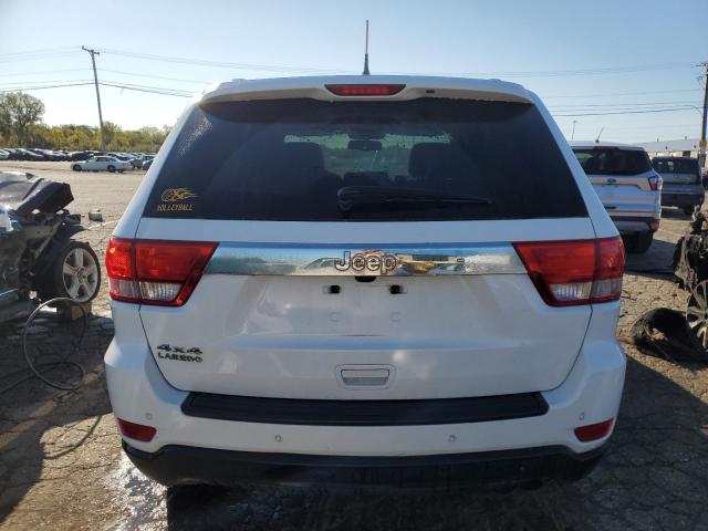 1C4RJFAG6DC542310 - 2013 JEEP GRAND CHER LAREDO WHITE photo 6