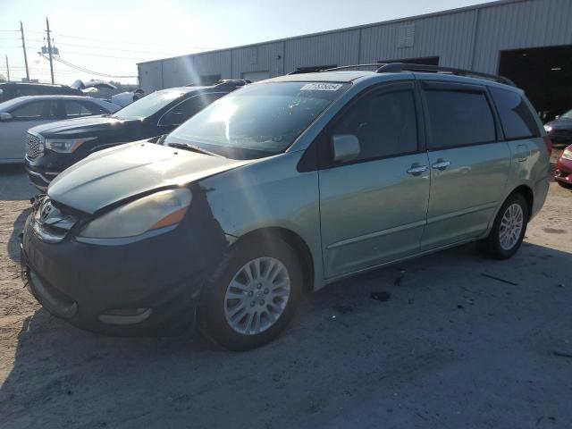 5TDZK22C87S080157 - 2007 TOYOTA SIENNA XLE GREEN photo 1