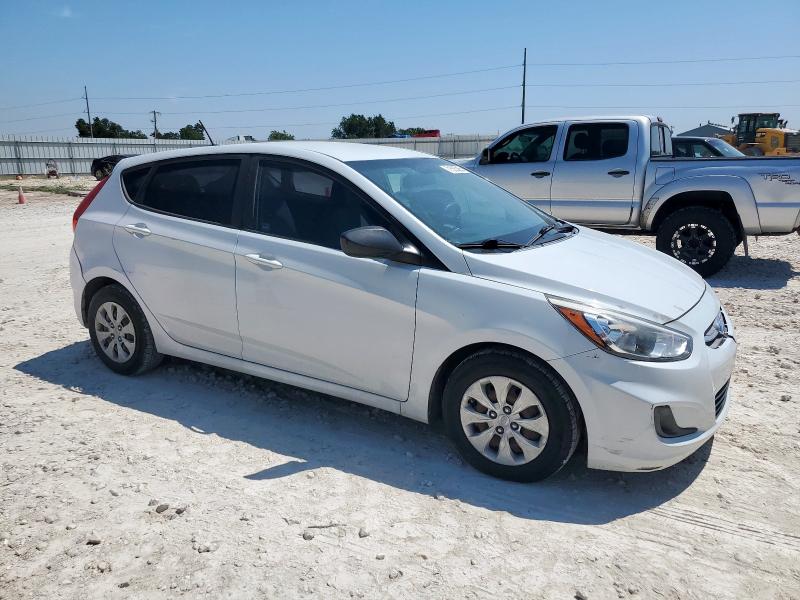 KMHCT5AE4HU359668 - 2017 HYUNDAI ACCENT SE 白色 照片 4