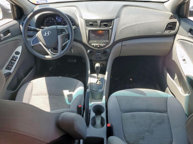 KMHCT5AE4HU359668 - 2017 HYUNDAI ACCENT SE 白色 照片 8