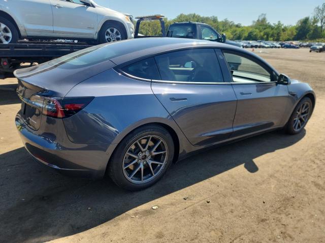 5YJ3E1EB3MF926690 - 2021 TESLA MODEL 3 GRAY photo 3