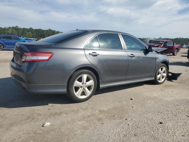 4T1BF3EK7AU044473 - 2010 TOYOTA CAMRY BASE GRAY photo 3
