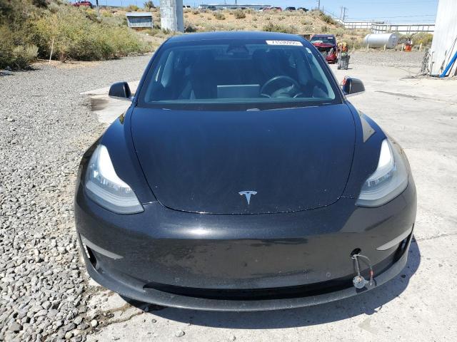 5YJ3E1EB3JF183718 - 2018 TESLA MODEL 3 Qara foto 5