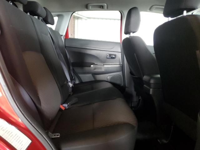 JA4AP4AUXKU011716 - 2019 MITSUBISHI OUTLANDER SE RED photo 11