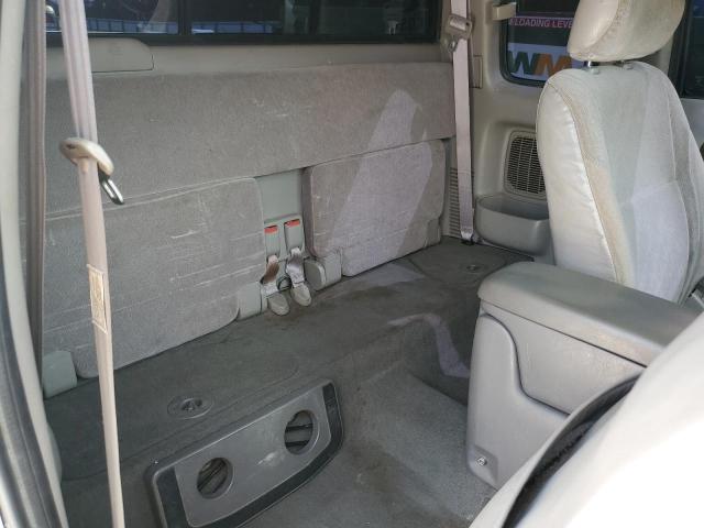 5TEWN72N32Z007668 - 2002 TOYOTA TACOMA XTRACAB SILVER photo 10