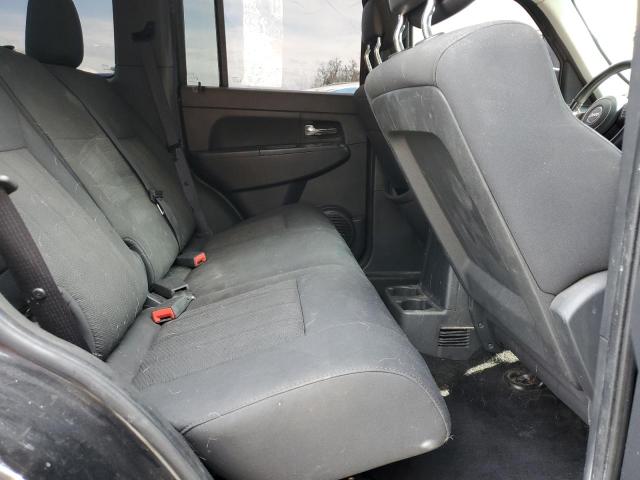 1C4PJLAK6CW156932 - 2012 JEEP LIBERTY SPORT 黑色 照片 11