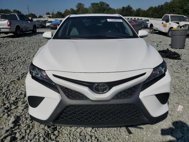 4T1B11HK6JU156583 - 2018 TOYOTA CAMRY L 白色 照片 5