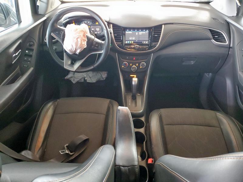 3GNCJLSBXJL350922 - 2018 CHEVROLET TRAX 1LT GRAY photo 8