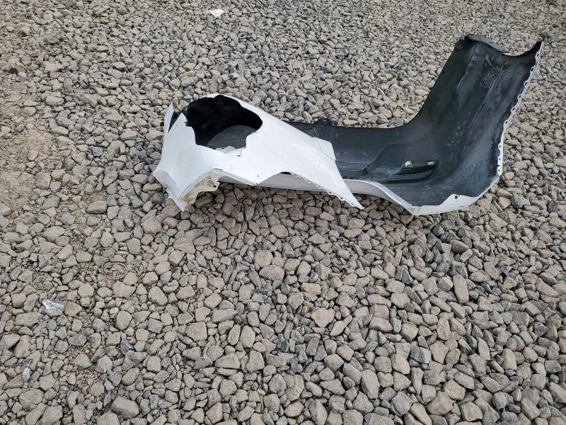 3N1AB7AP1JY322241 - 2018 NISSAN SENTRA S WHITE photo 12