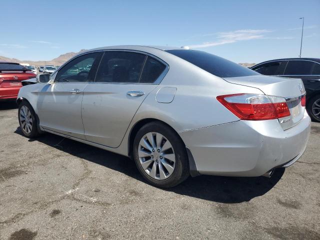 1HGCR3F88FA008532 - 2015 HONDA ACCORD EXL SILVER photo 2