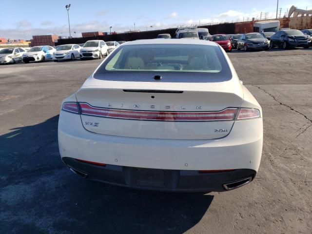 3LN6L2LU8DR814555 - 2013 LINCOLN MKZ HYBRID WHITE photo 6