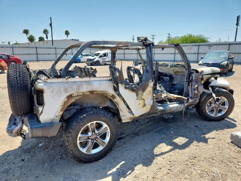 1C4HJXEG0JW249072 - 2018 JEEP WRANGLER UNLIMITED SAHARA Yanmış foto 3