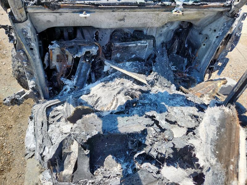 1C4HJXEG0JW249072 - 2018 JEEP WRANGLER UNLIMITED SAHARA Yanmış foto 8