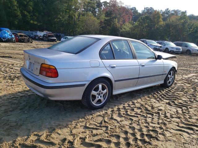 WBADM6339XBY23133 - 1999 BMW 528 I AUTOMATIC SILVER photo 3