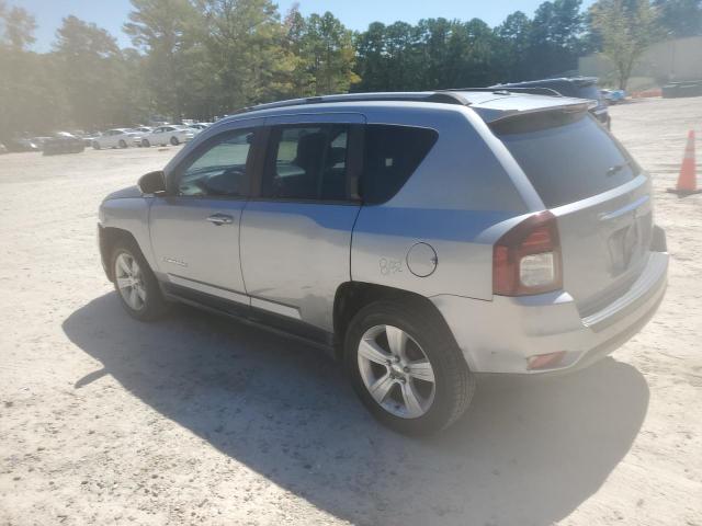 1C4NJCEAXGD620251 - 2016 JEEP COMPASS LATITUDE Argent photo 2