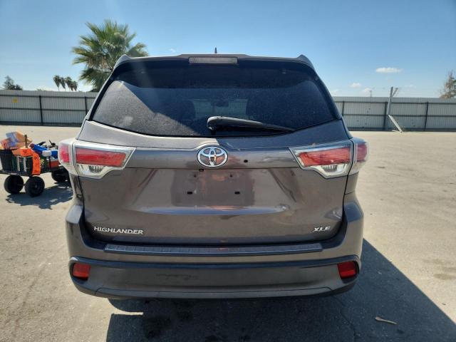 5TDKKRFH3FS070912 - 2015 TOYOTA HIGHLANDER XLE Մոխրագույն լուսանկար 6