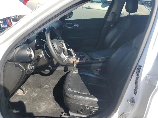 ZARFAECN6H7542790 - 2017 ALFA ROMEO GIULIA TI Blanco foto 7