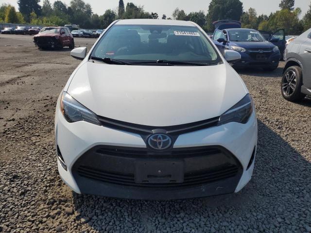 5YFBURHEXKP870297 - 2019 TOYOTA COROLLA L WHITE photo 5