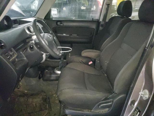 JTLKT334X54010779 - 2005 TOYOTA SCION XB Grau Foto 7