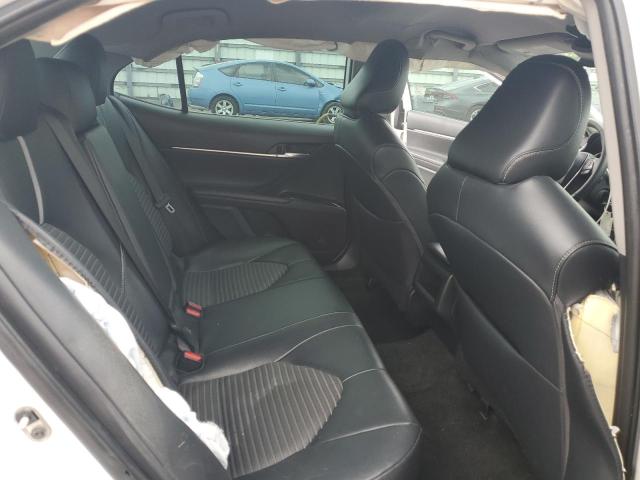 4T1B11HK5KU752799 - 2019 TOYOTA CAMRY L WHITE photo 10